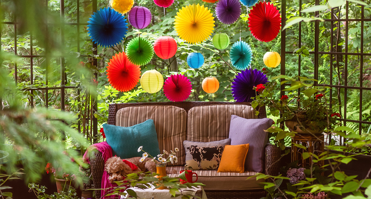 Garden Party Fan Decorations